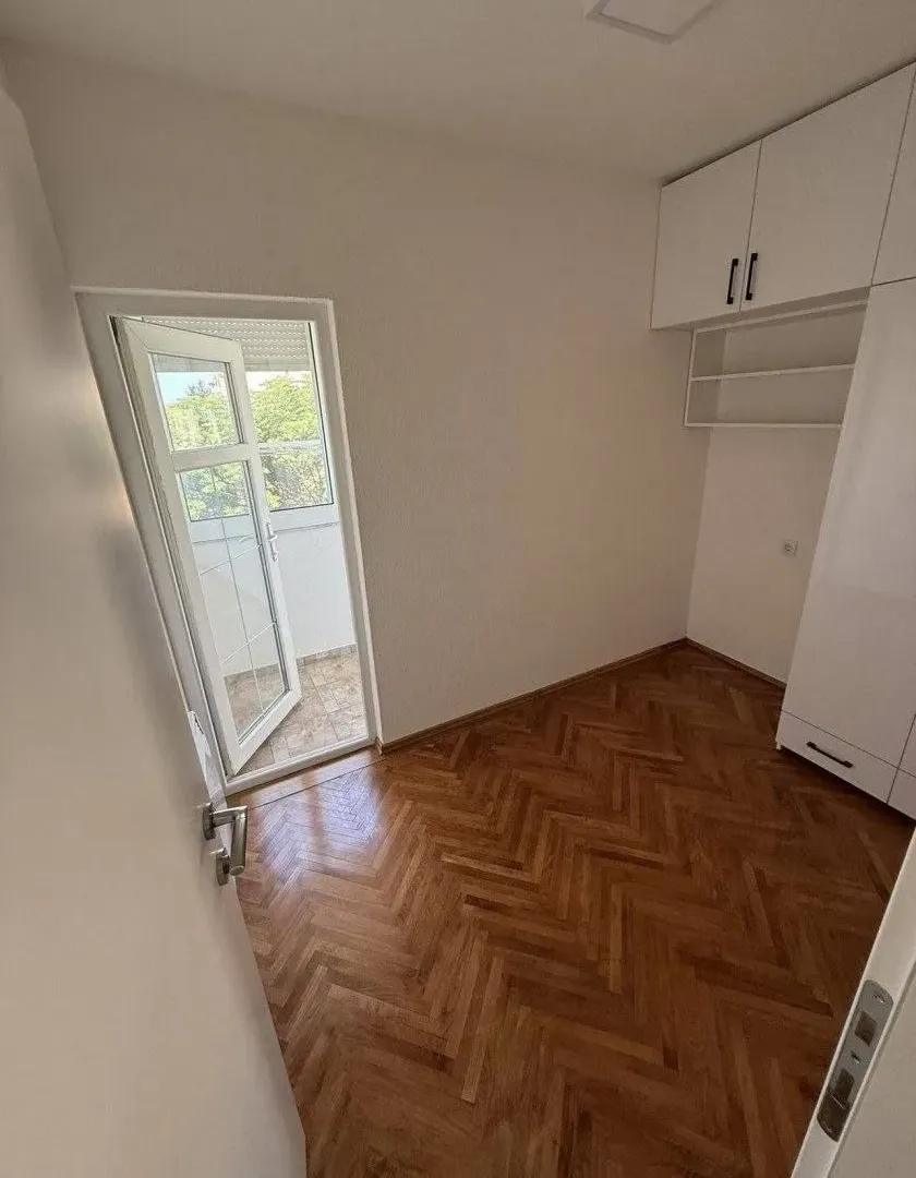 Sale, two bedroom apartment, 52m², Tivat, Crna Gora