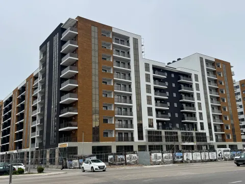 Prodaja, dvosoban stan, 64m², Stari Aerodrom, Podgorica - image 3