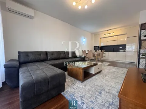 Izdavanje, jednosoban stan, 50m², Master Kvart, Podgorica - image 3