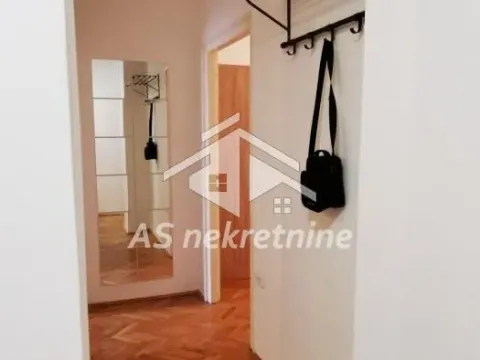 Izdavanje, dvosoban stan, 55m², Stari Grad, Beograd - image 17
