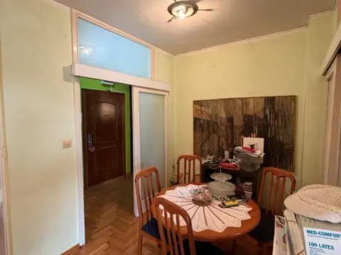 Prodaja, jednosoban stan, 55m², Blok 6, Podgorica - image 2