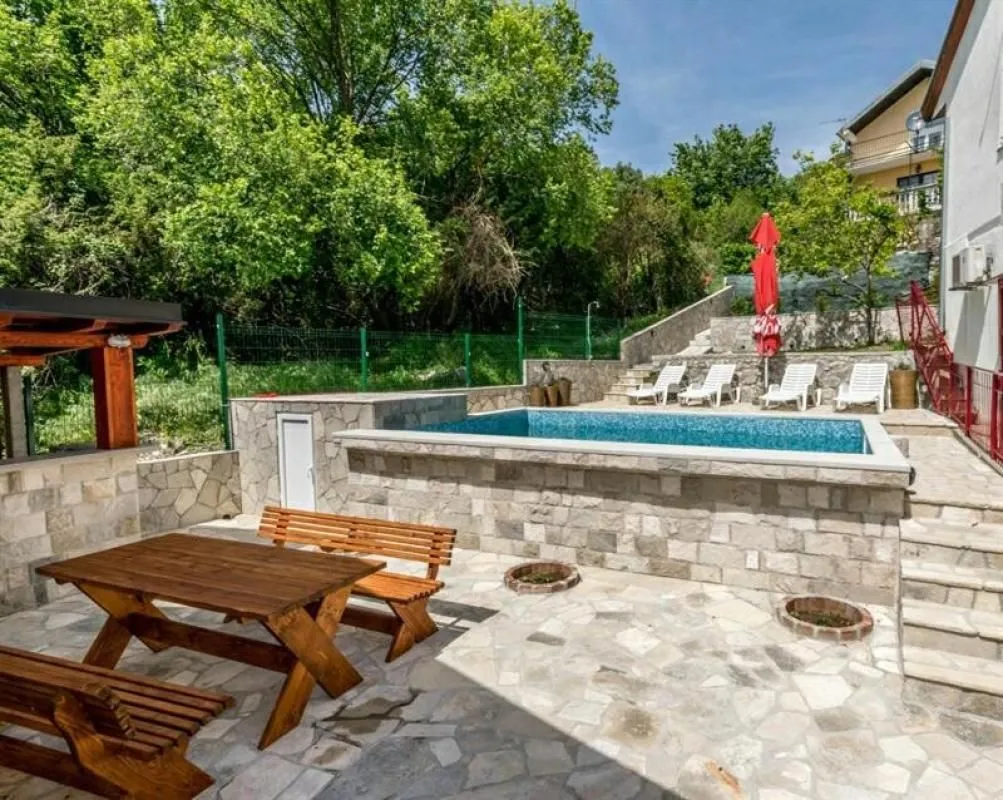 Prodaja, kuća, 100m², Mojdež, Herceg Novi