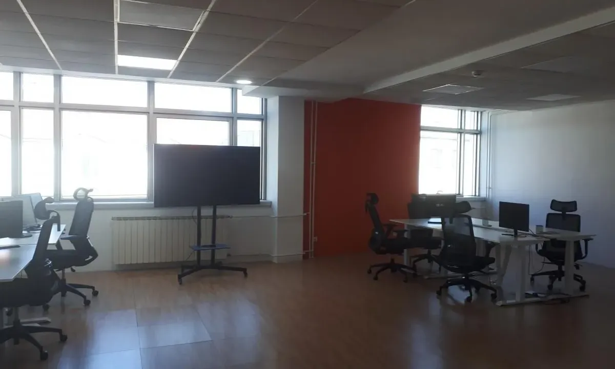 Izdavanje, poslovni prostor, 408m², Stari Grad, Beograd