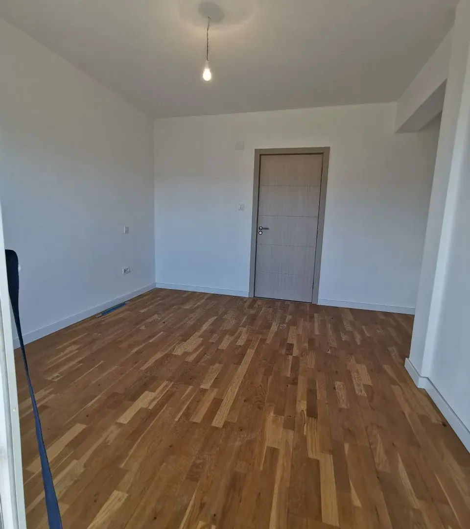 Prodaja, dvosoban stan, 68m², Ljubović, Podgorica