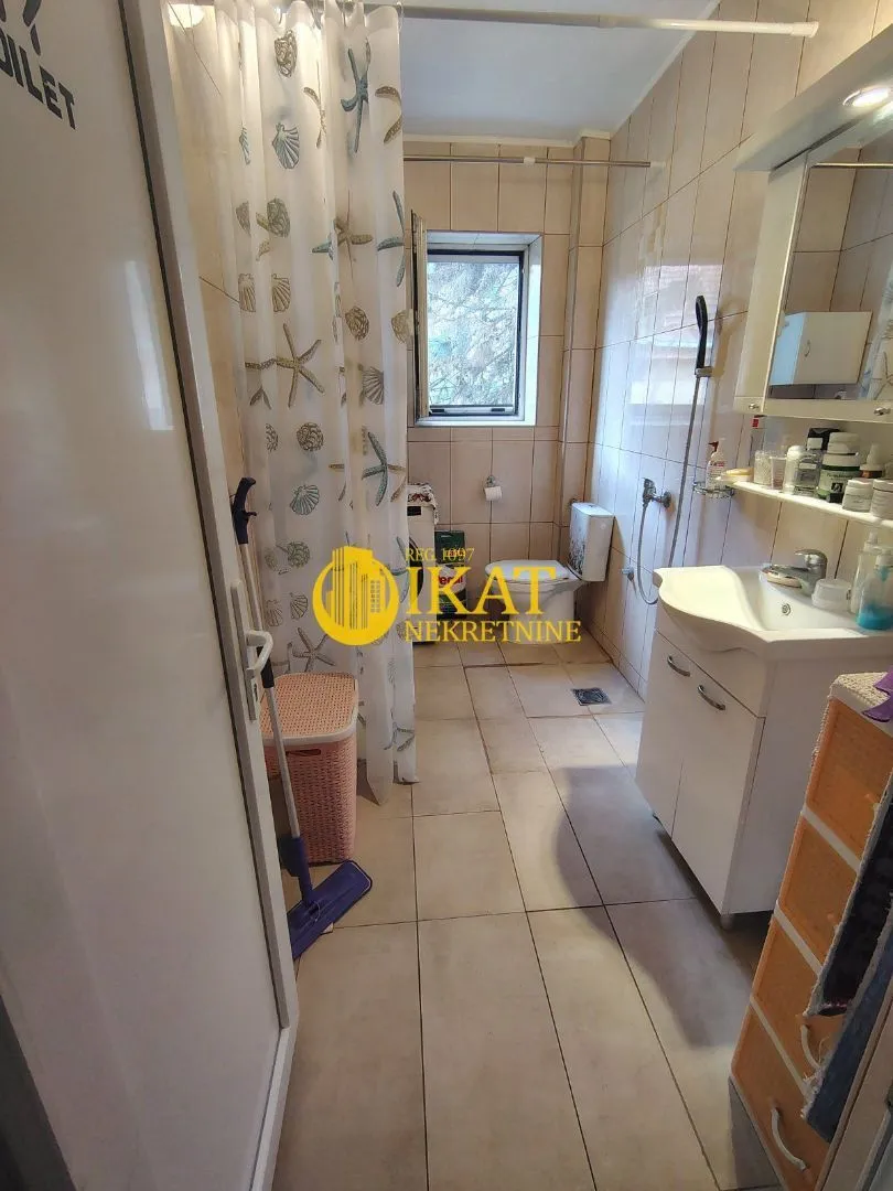 Sale, two bedroom apartment, 65m², Lekino Brdo, Voždovac Sve Podlokacije