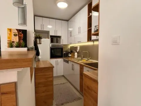 Prodaja, stan, 100m², Novo naselje, Novi Sad - image 5