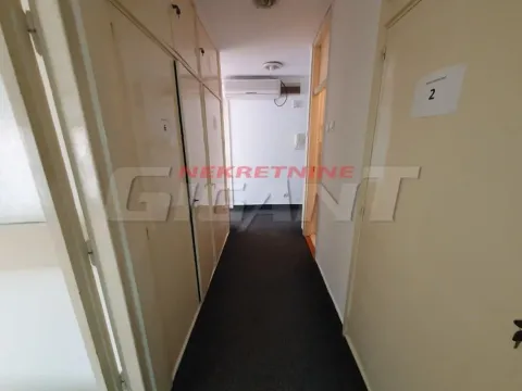 Izdavanje, trosoban stan, 70m², Vukov Spomenik, Zvezdara Sve Podlokacije - image 7