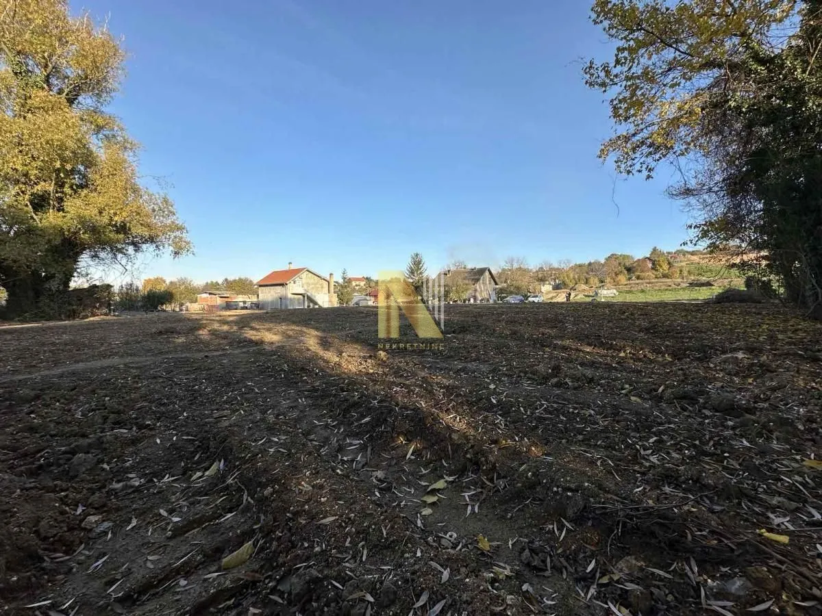 Prodaja, plac, 1700m², Alibegovac, Petrovaradin