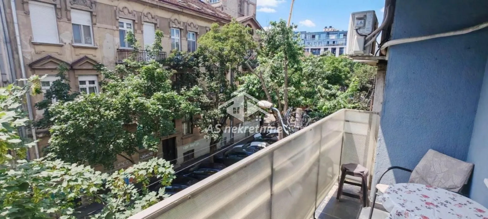 Rent, two bedroom apartment, 51m², Stari Grad, Beograd