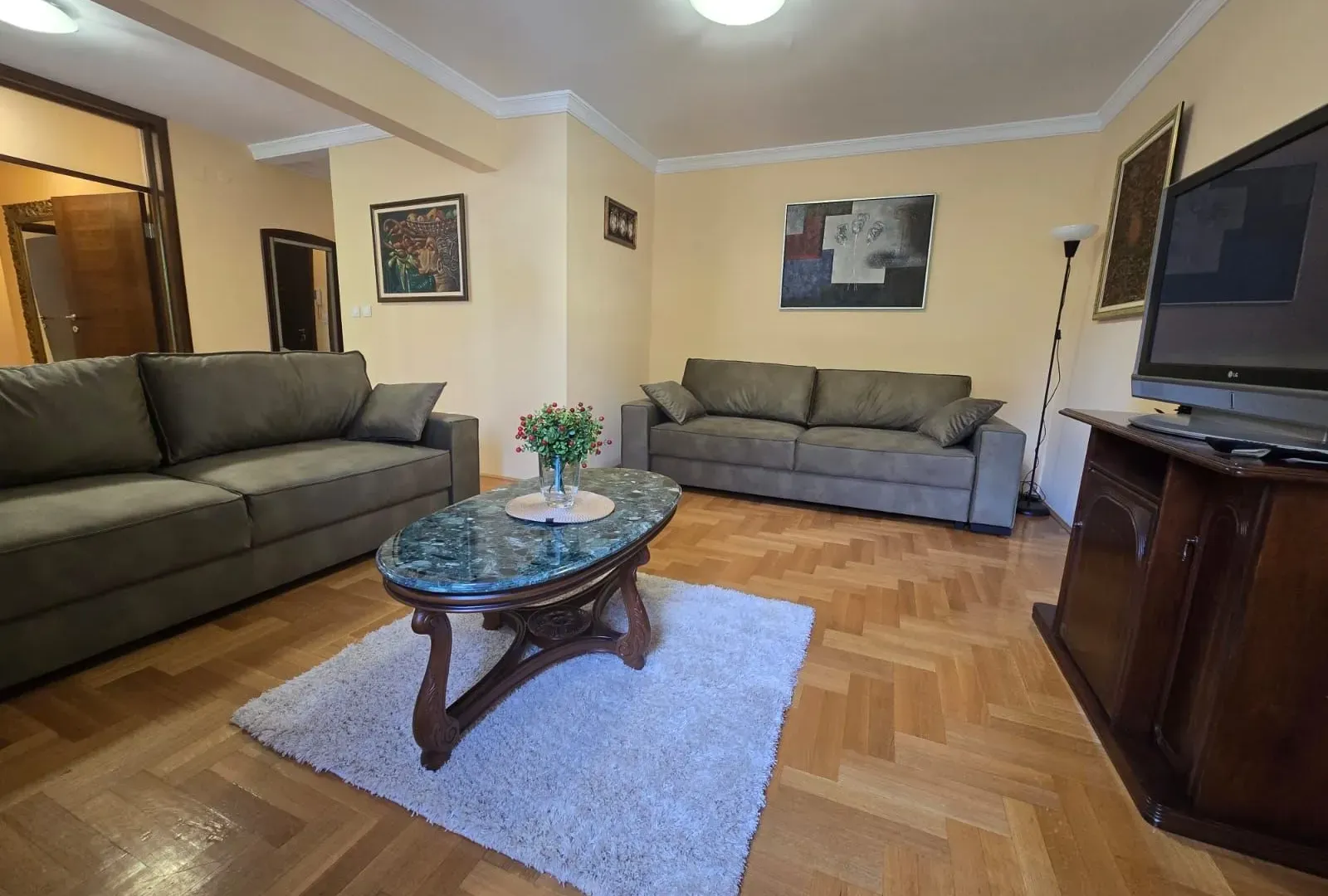 Sale, two bedroom apartment, 74m², Centar, Budva