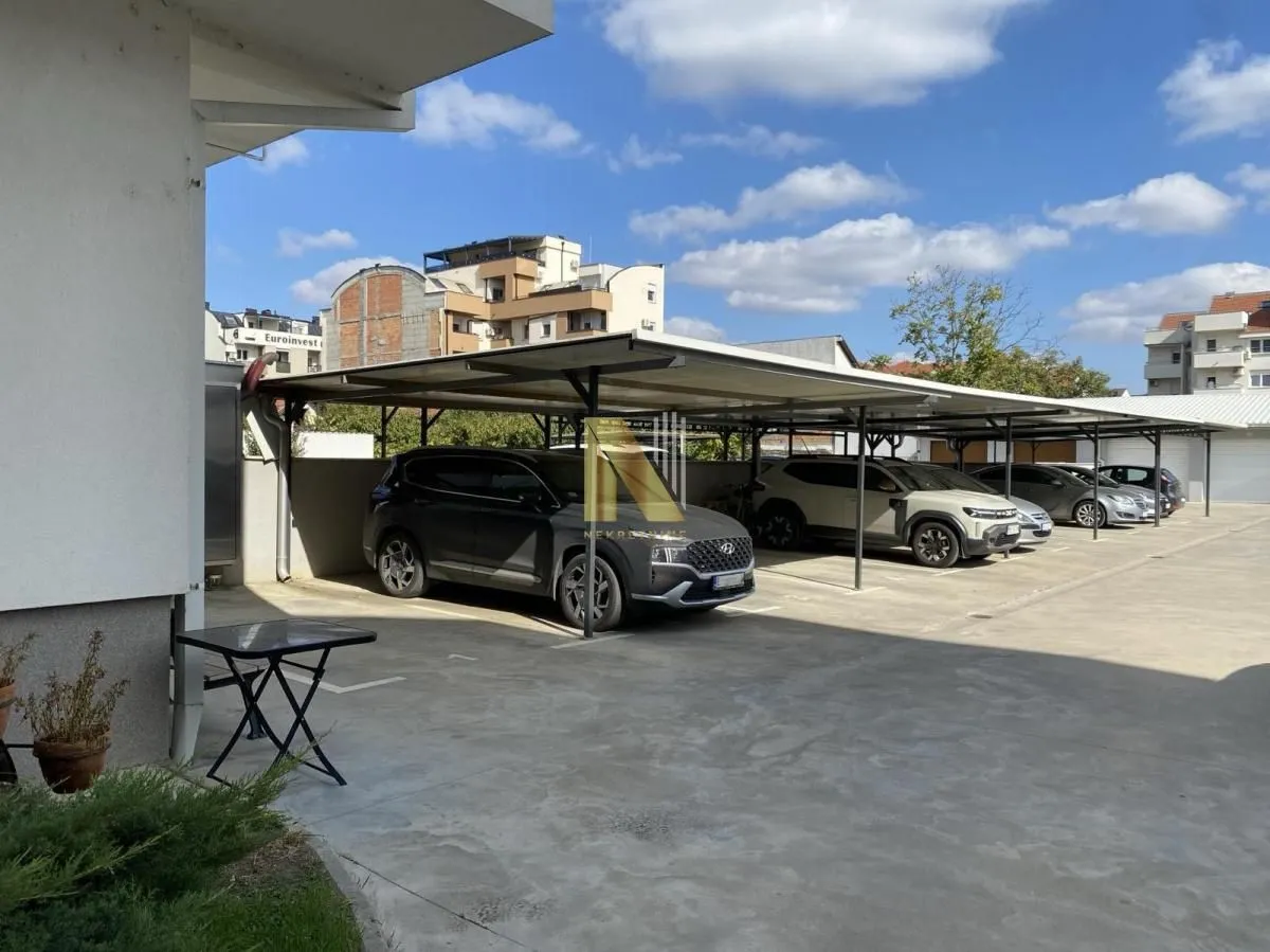 Izdavanje, jednosoban stan, 45m², Bulevar Evrope, Novi Sad Sve Podlokacije
