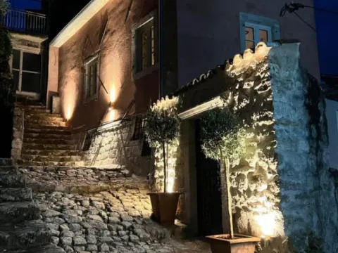 Sale, house, 111m², Stari Grad Kotor, Kotor - image 6