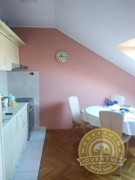 Prodaja, trosoban stan, 86m², Grbavica, Novi Sad Sve Podlokacije