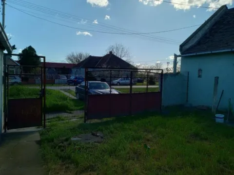 Sale, house, 108m², Banatska Dubica, Sečanj - image 9