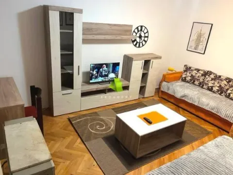 Rent, two bedroom apartment, 51m², Medijana, Niš