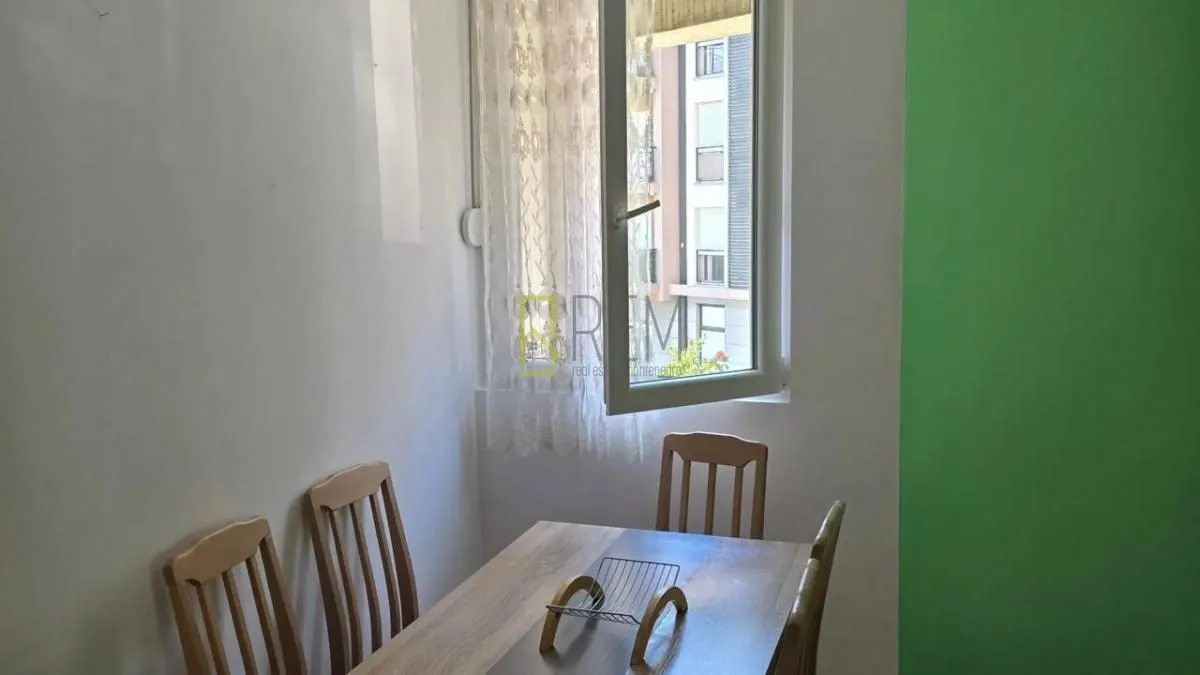 Prodaja, dvosoban stan, 73m², Ljubović, Podgorica
