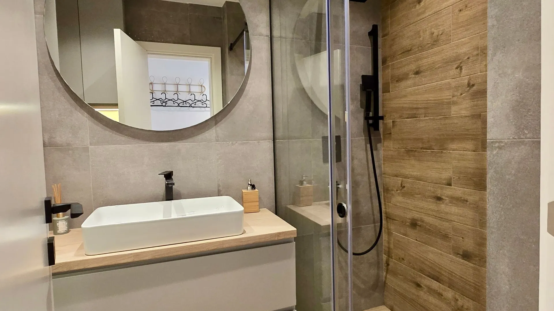 Rent, two bedroom apartment, 120m², Centar, Podgorica