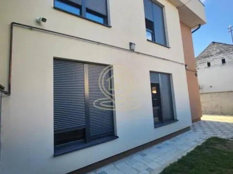 Prodaja, kuća, 235m², Telep, Novi Sad Sve Podlokacije - image 3