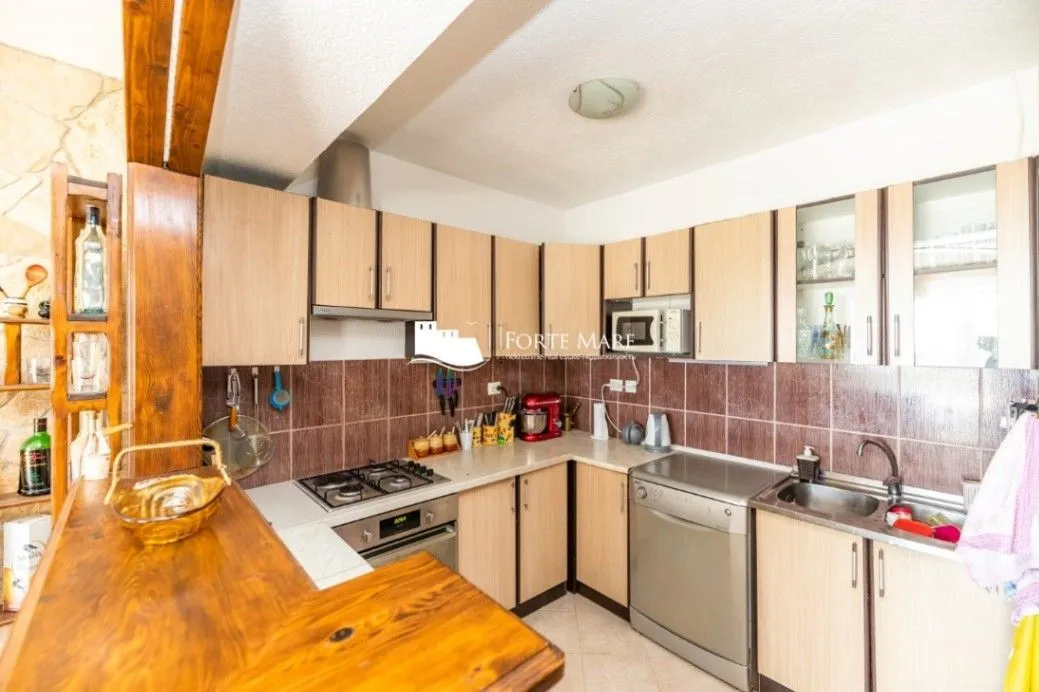 Prodaja, kuća, 261m², Ratiševina, Herceg Novi