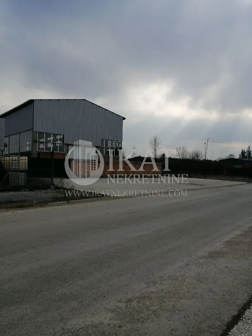 Sale, office space, 800m², Obrenovac, Beograd