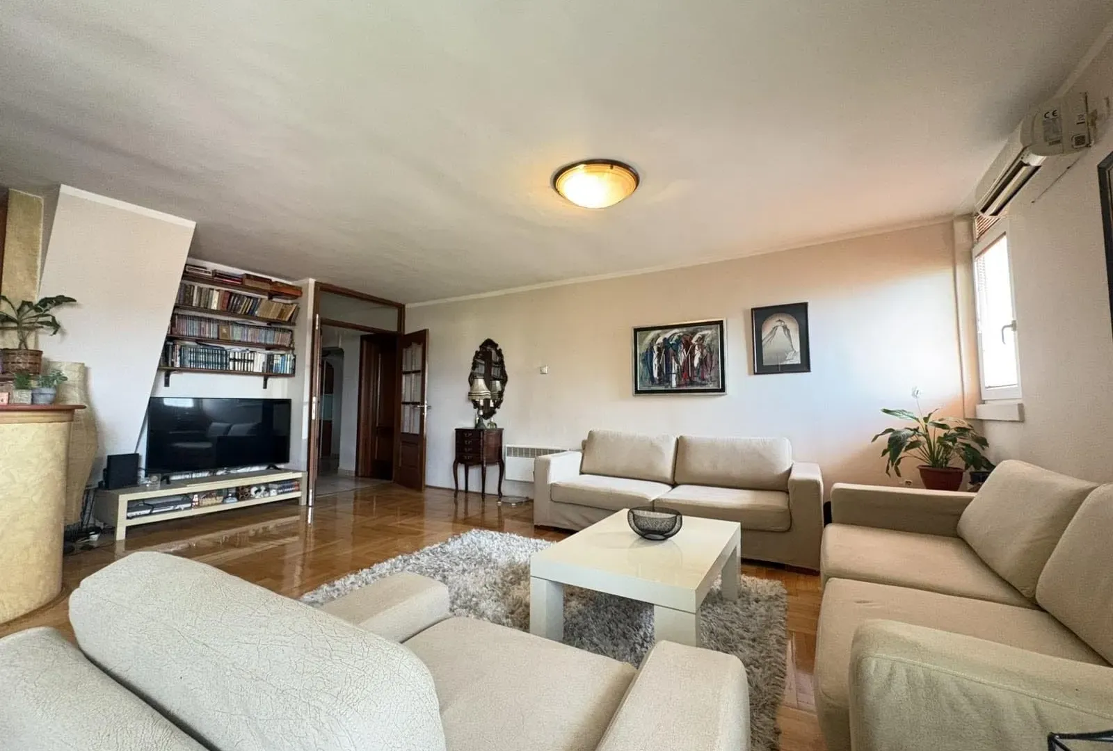 Prodaja, trosoban stan, 101m², Blok 5, Podgorica