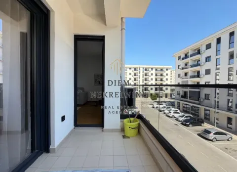 Rent, one bedroom apartment, 49m², Podgorica, Crna Gora - image 12