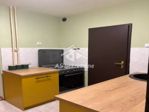 Izdavanje, trosoban stan, 92m², Zemun Save Kovačevića, Zemun Sve Podlokacije - image 6