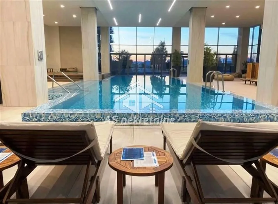 Izdavanje, dvosoban stan, 61m², Savski Venac, Beograd
