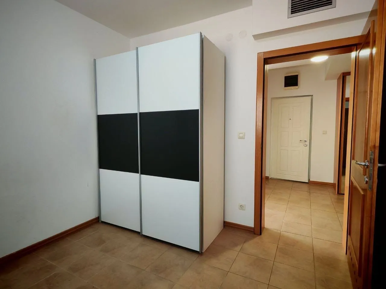 Sale, two bedroom apartment, 72m², Bečići, Budva