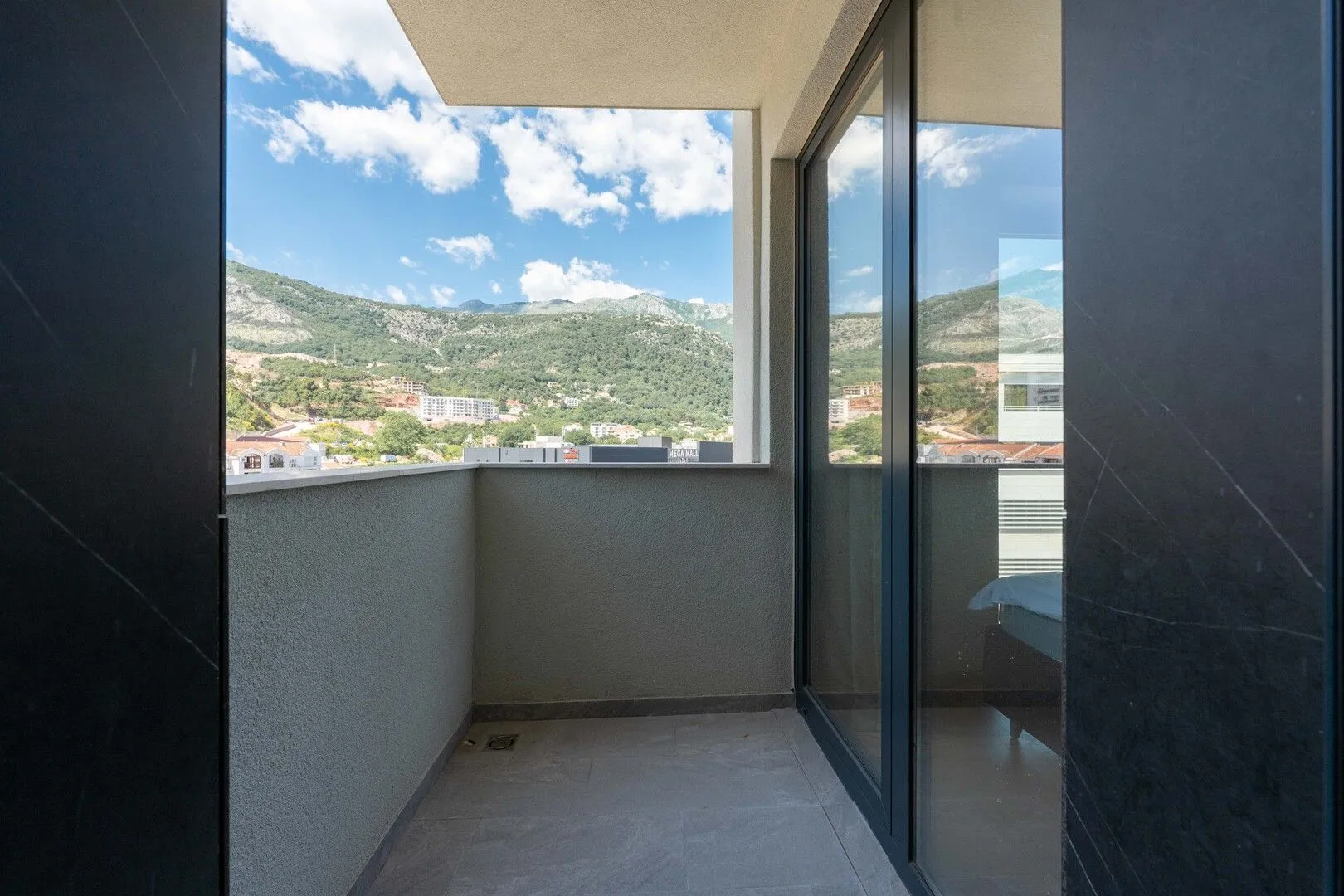 Prodaja, jednosoban stan, 53m², Rozino, Budva