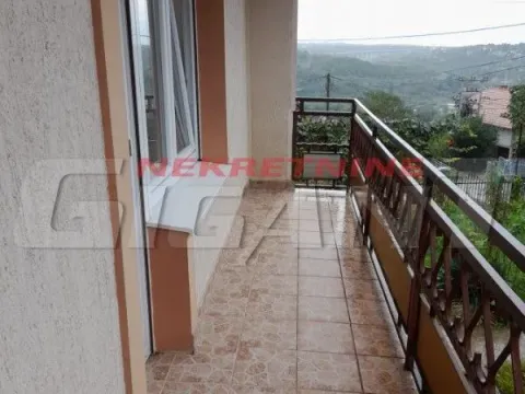 Izdavanje, trosoban stan, 90m², Resnik, Beograd - image 13