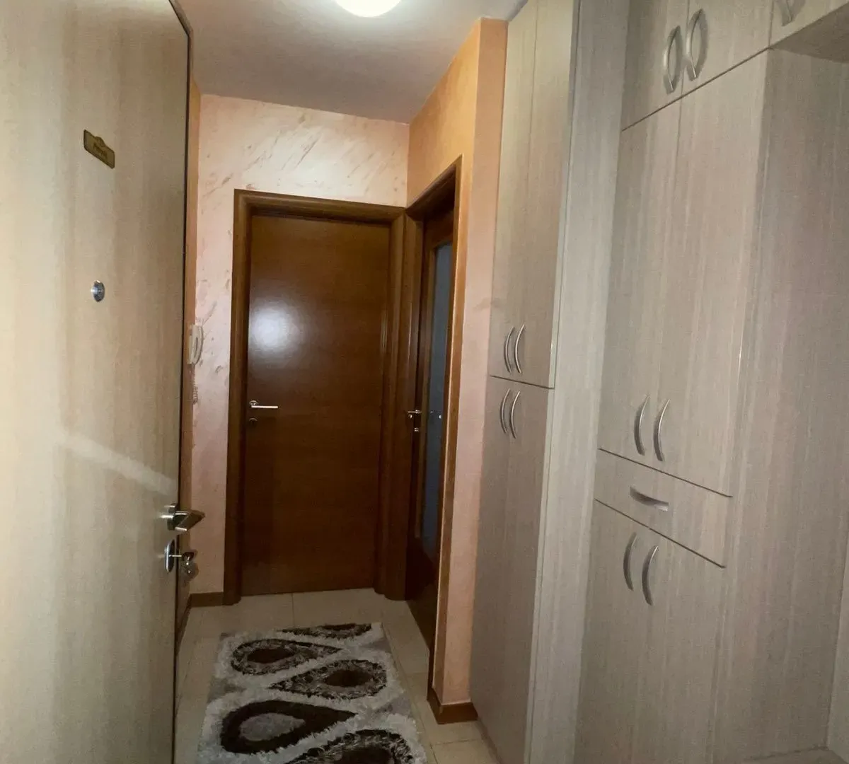 Rent, one bedroom apartment, 40m², Stari Aerodrom, Podgorica