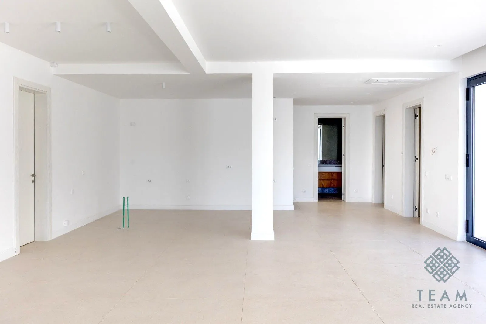 Sale, house, 328m², Krašići, Tivat