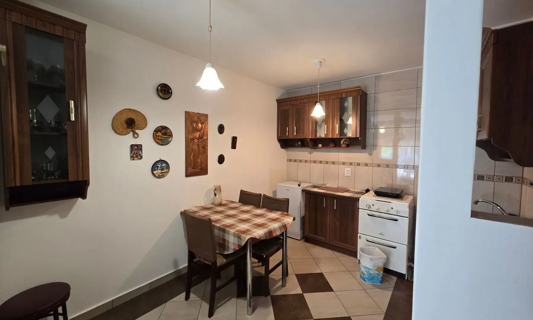Prodaja, dvosoban stan, 60m², Blok 5, Podgorica