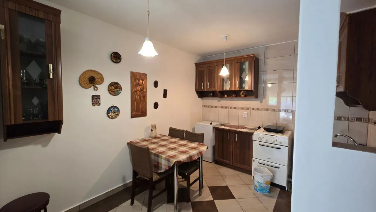 Sale, two bedroom apartment, 60m², Blok 5, Podgorica