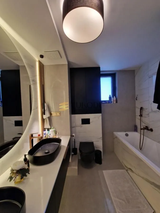 Prodaja, stan, 165m², Novi Beograd Blok 65, Novi Beograd Sve Podlokacije