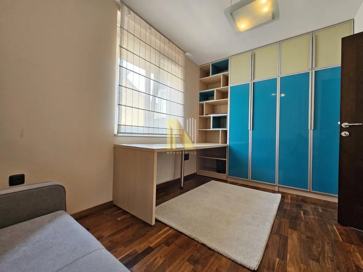 Izdavanje, trosoban stan, 78m², Sajmište, Novi Sad