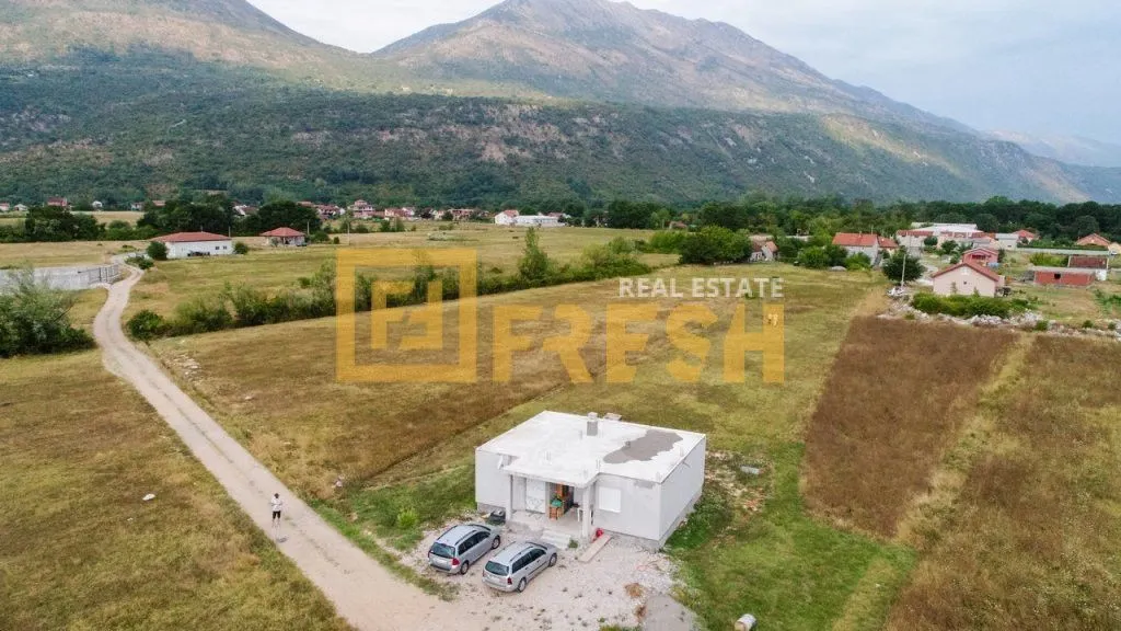 Prodaja, plac, 1760m², Danilovgrad, Crna Gora