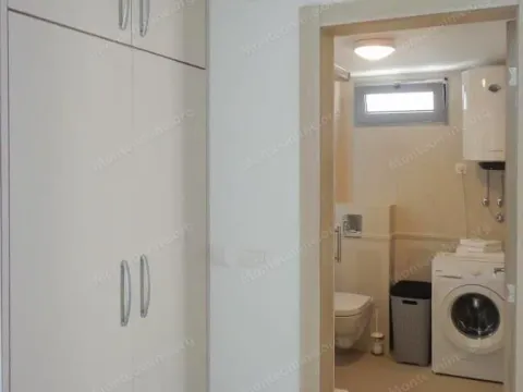 Sale, one bedroom apartment, 62m², Pržno, Budva - image 10