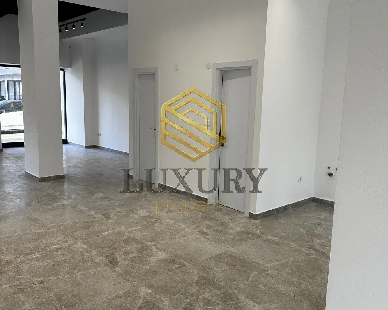 Rent, office space, 117m², Zabjelo, Podgorica