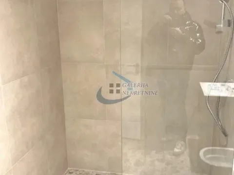 Sale, three bedroom apartment, 88m², Savski Venac, Beograd - image 3