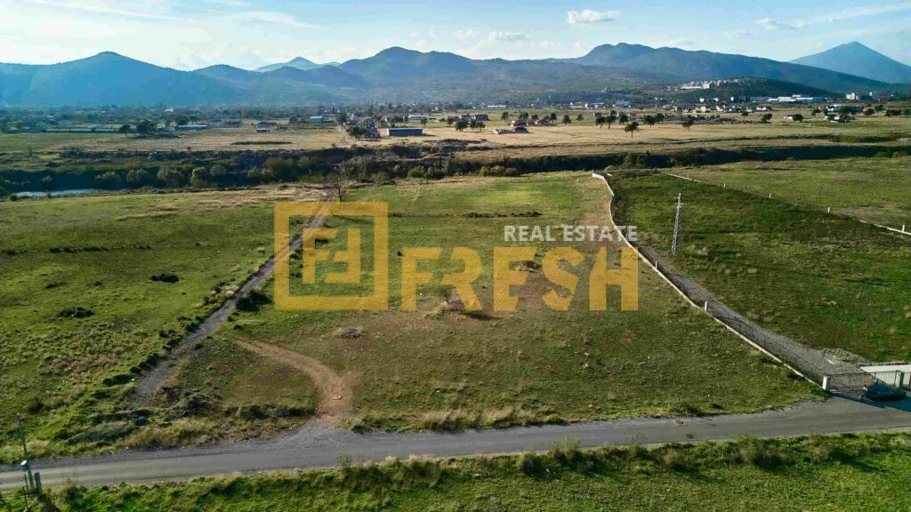 Prodaja, plac, 9300m², Ostalo, Podgorica