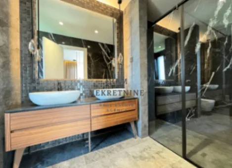 Izdavanje, kuća, 230m², Gornja Gorica, Podgorica - image 5