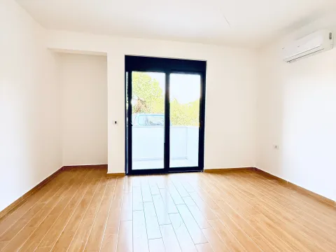 Prodaja, dvosoban stan, 76m², Pinješ, Ulcinj - image 8