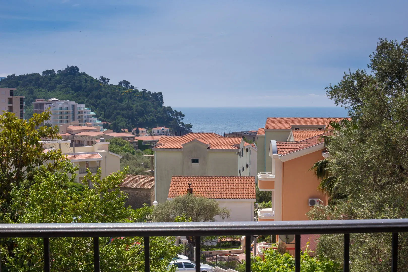 Rent, one bedroom apartment, 50m², Petrovac, Budva