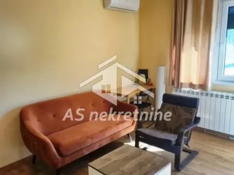 Izdavanje, stan, 37m², Zemun Sve Podlokacije, Beograd - image 2