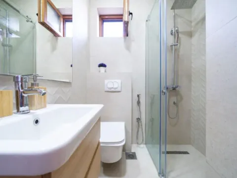 Izdavanje, trosoban stan, 120m², Gorica C, Podgorica - image 11