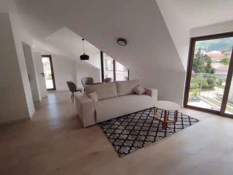 Prodaja, dvosoban stan, 85m², Tivat, Crna Gora - image 3