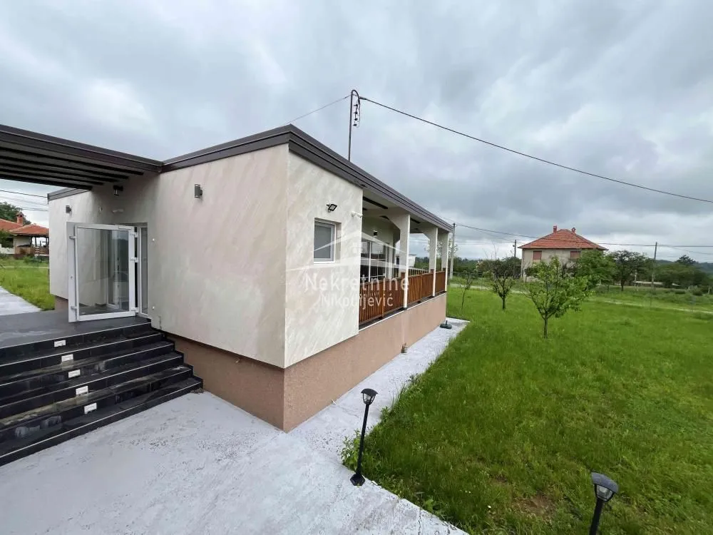 Prodaja, kuća, 650m², Babe, Sopot