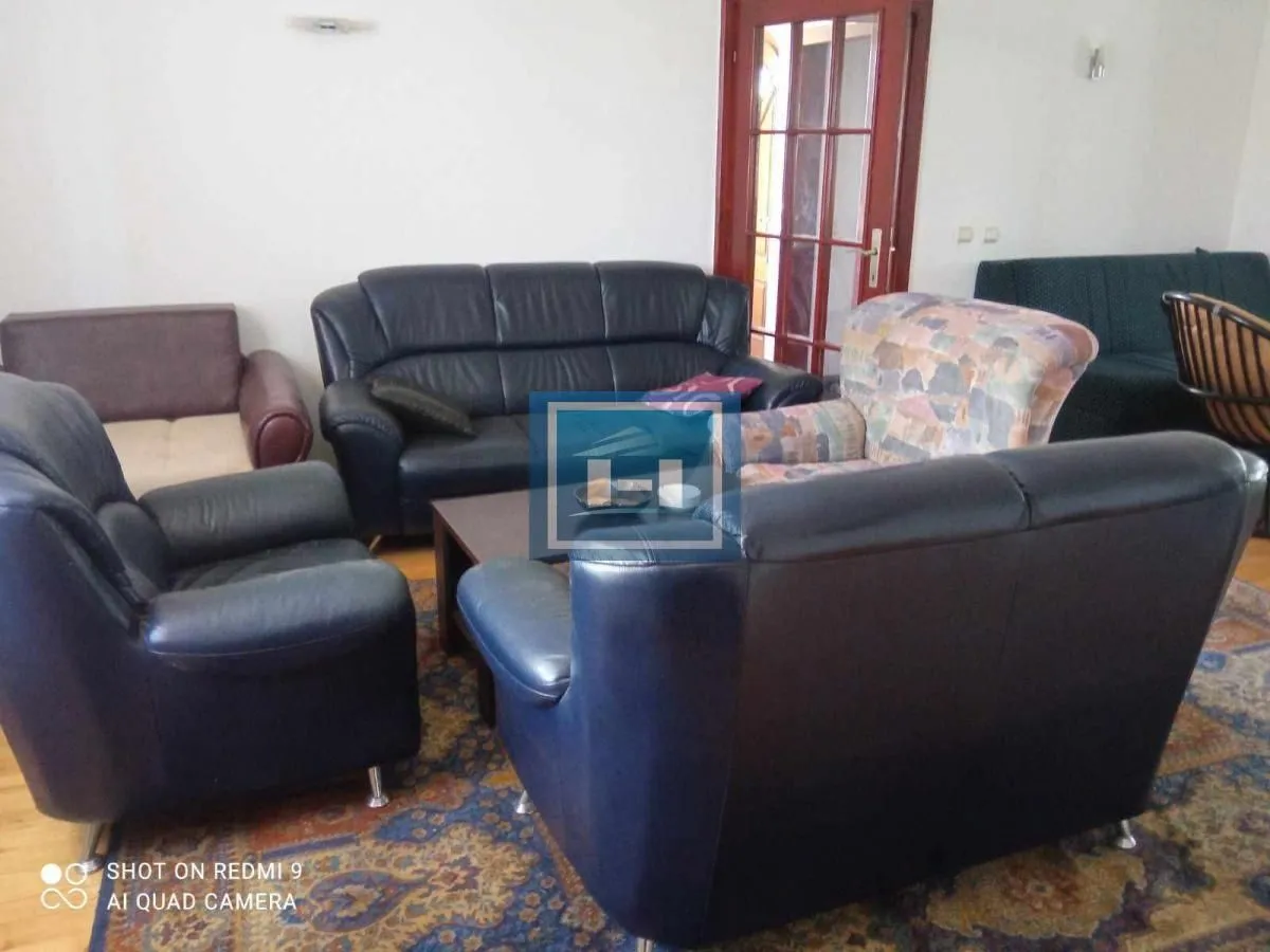 Prodaja, kuća, 350m², Lipova, Vrnjačka Banja